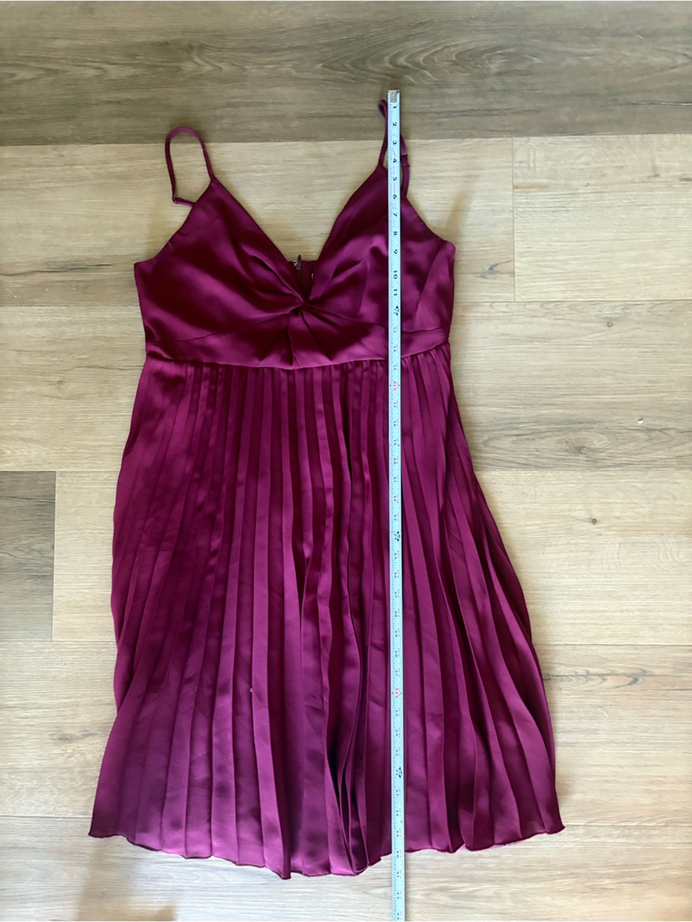 ASOS Pleated Midi Dress with Twist Front Detail in Plum size 12 - Picture 6 of 8